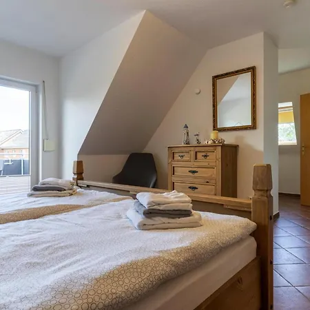 Апартаменты Ferienwohnung, Бюзум